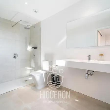 Higueronrentals Twin Appartement
